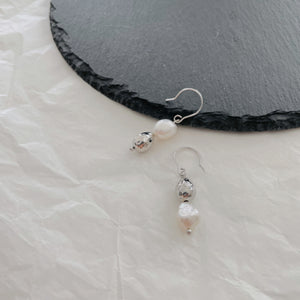 Fresh-water Pearl Drop Earrings