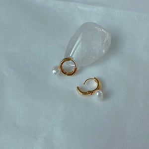 Fresh Water Pearl Huggie Earrings